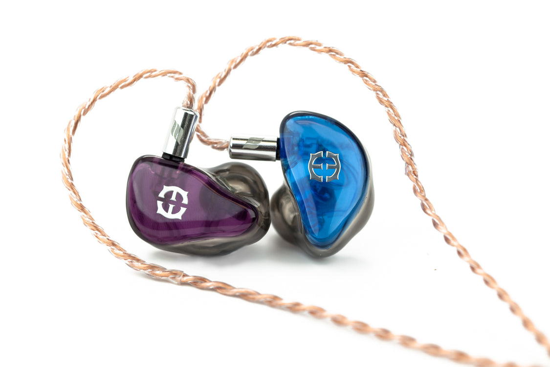 Why You Should Never Wear Only One In-Ear Monitor